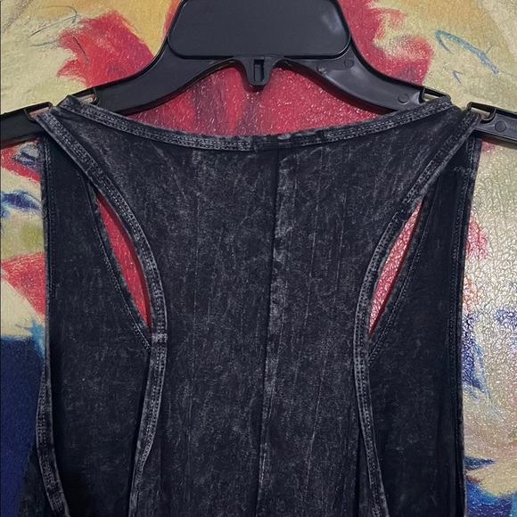 PARTY | Black sleeveless tank top with scoop neck and graphic print- Medium - Picture 5 of 6